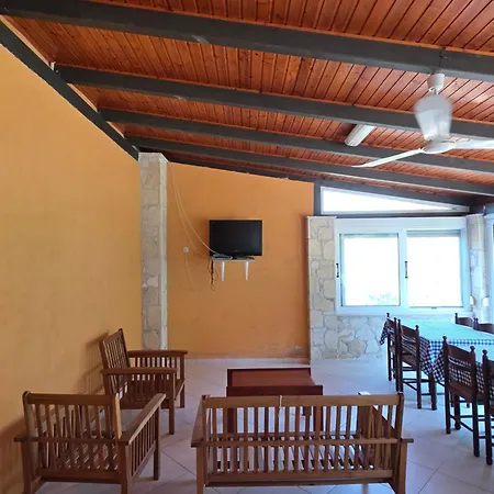 Filippos Bed & Breakfast 3*