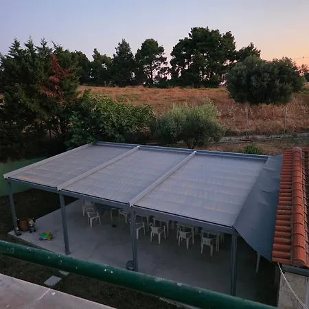 Filippos Panzió Poszídi